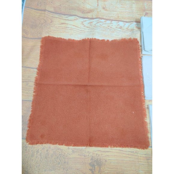 Vintage table linens napkins embroidered crafters lot white rust solid stained - Picture 3 of 6